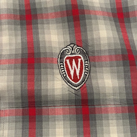 Wisconsin Badgers/Uw Madison Long Sleeve Button Up - Picture 2 of 2